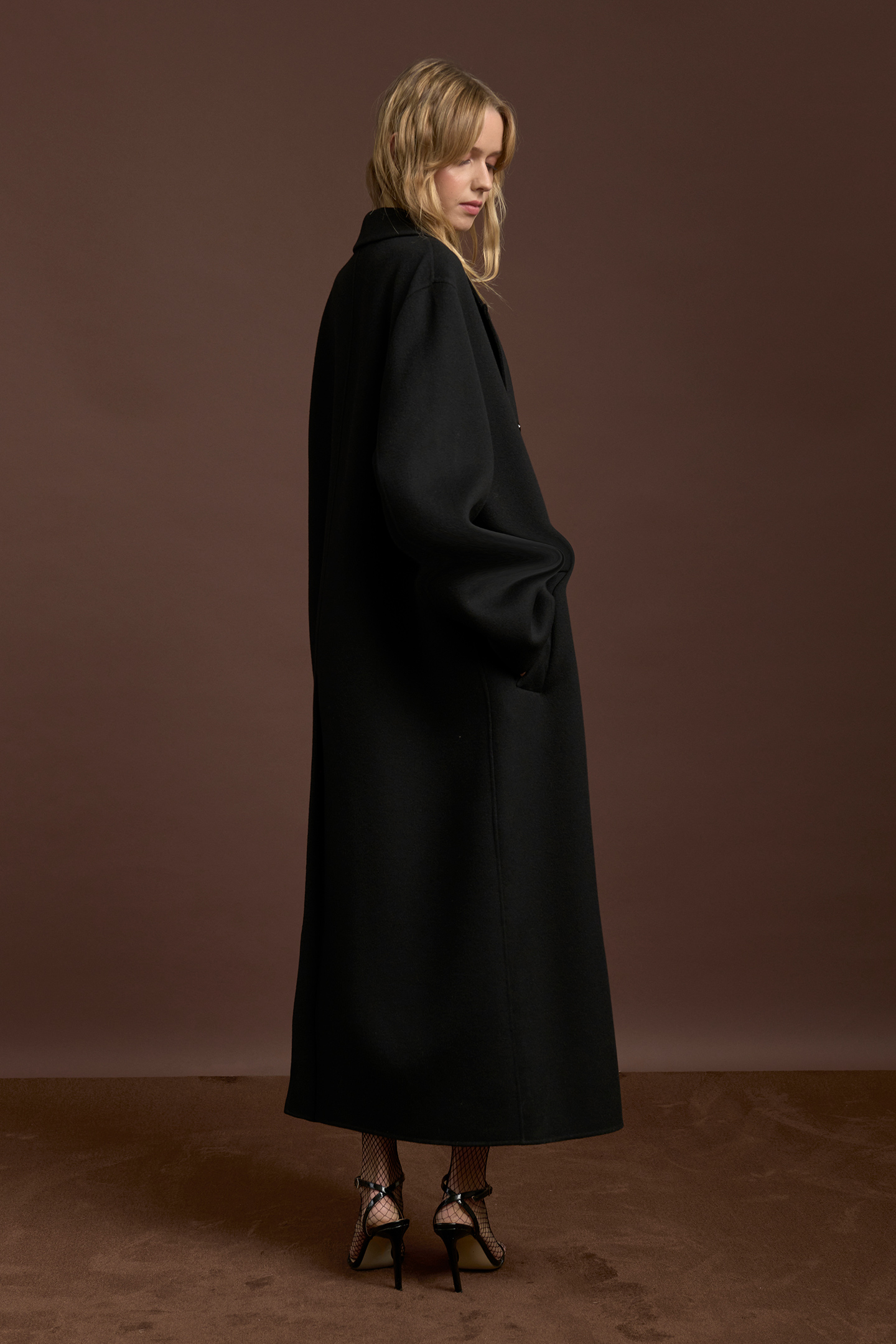 CAPPOTTO LUNGO DOPPIOPETTO IN LANA - immagine 13