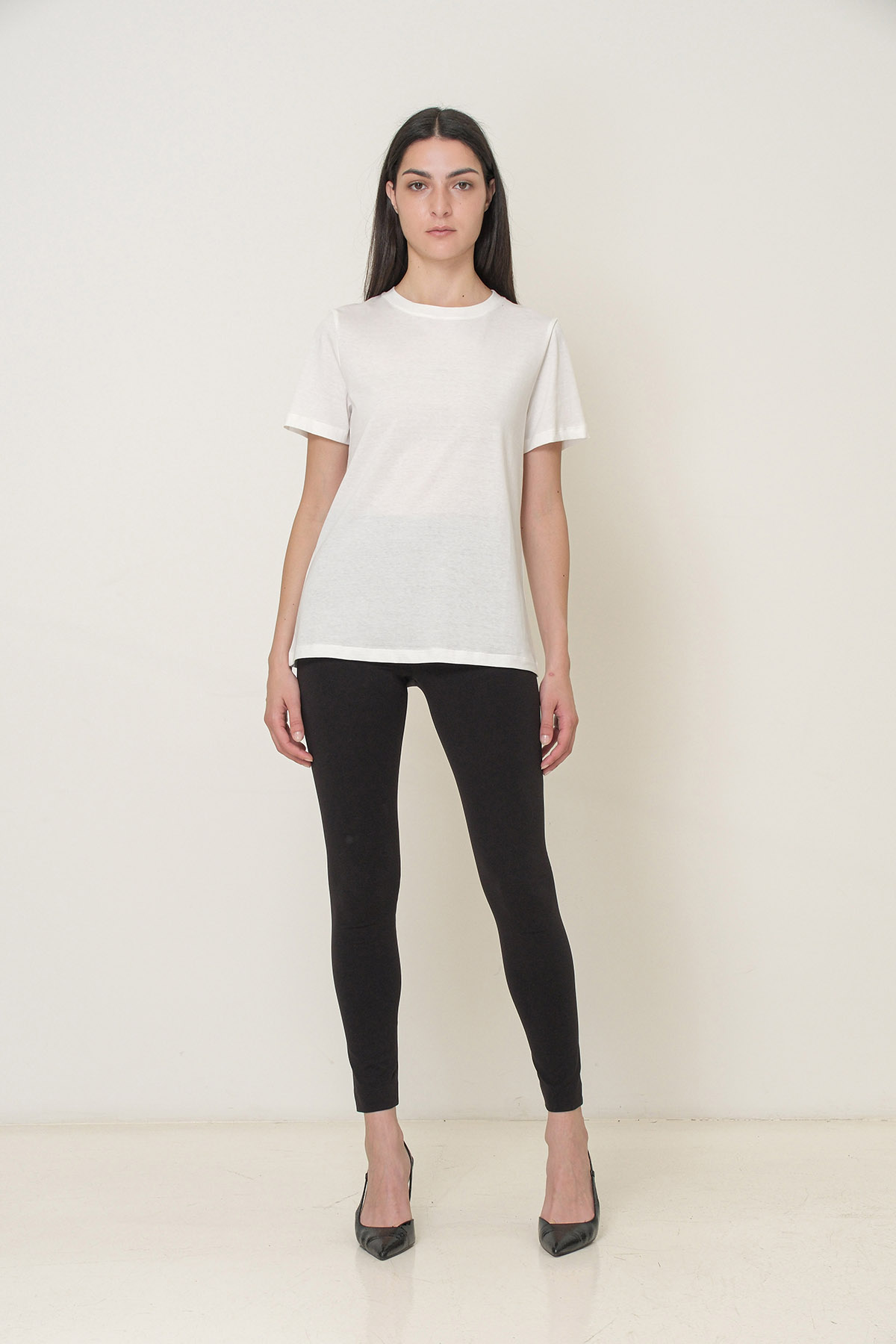 T-SHIRT REGULAR FIT - immagine 2