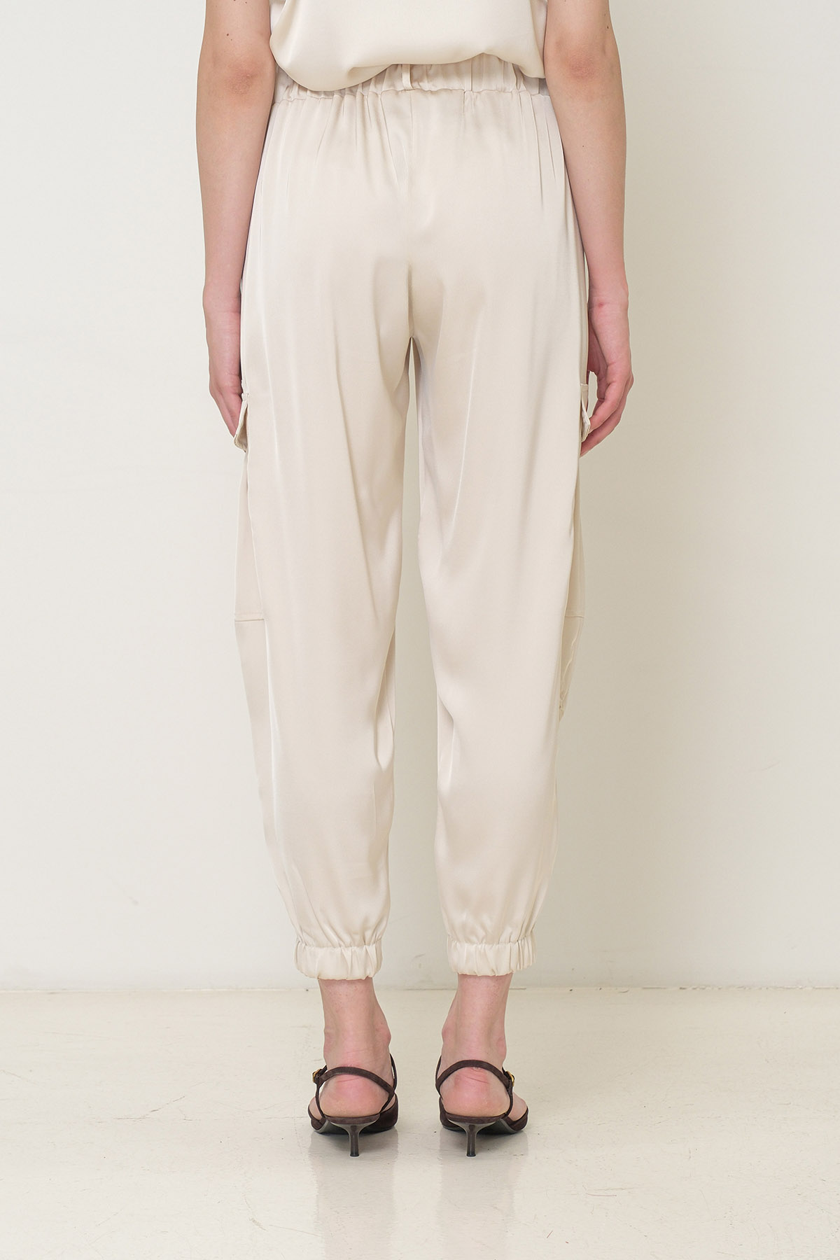 PANTALONI CARGO IN RASO - immagine 4